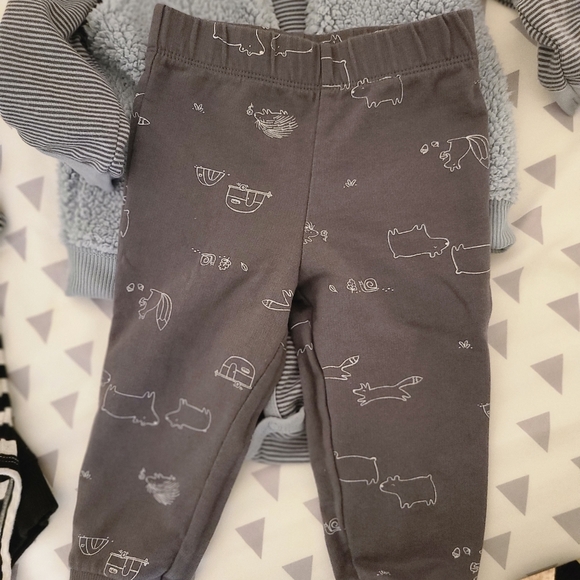 Carter's Outfit Sets (Bundle) - Picture 3 of 6